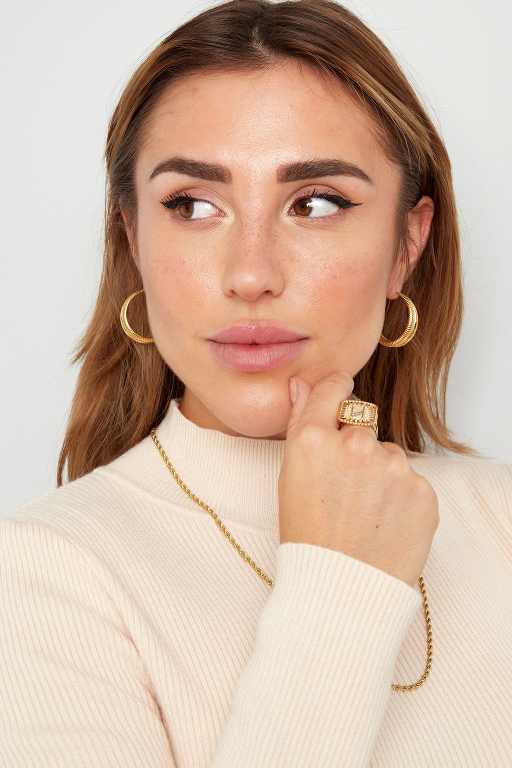Talia Earrings